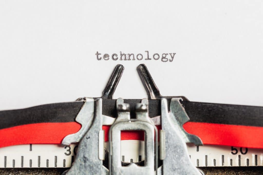 Siamo schiavi della tecnologia?